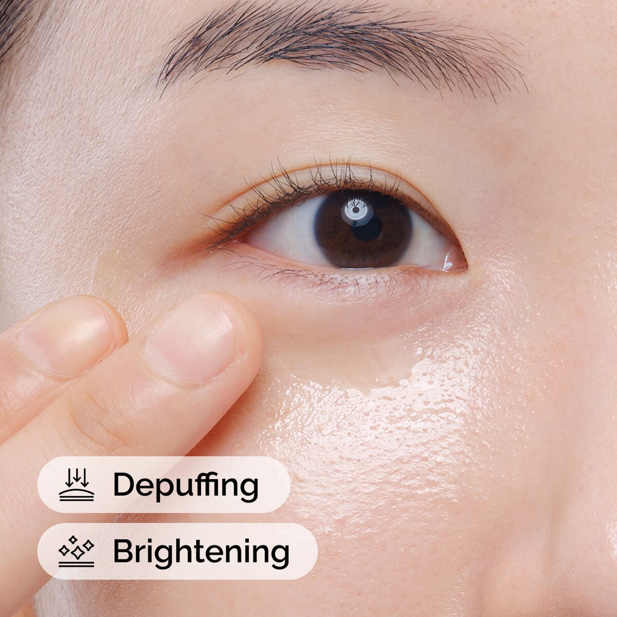 caffeine-solution-5-egcg-eye-serum-f8 ord-caffeine-solution-egcg-model-application-with-benefits.jpg